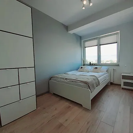 アパート Apartament Kapitanski Mostek 17a Z Widokiem Na Port I Latarnie Morska Oraz Garazem コウォブジェク