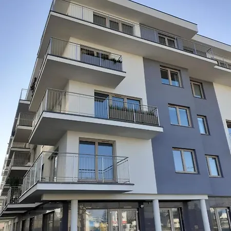 アパート Apartament Kapitanski Mostek 17a Z Widokiem Na Port I Latarnie Morska Oraz Garazem コウォブジェク